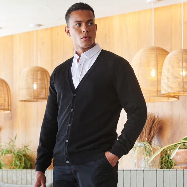 V-button cardigan Thumbnail